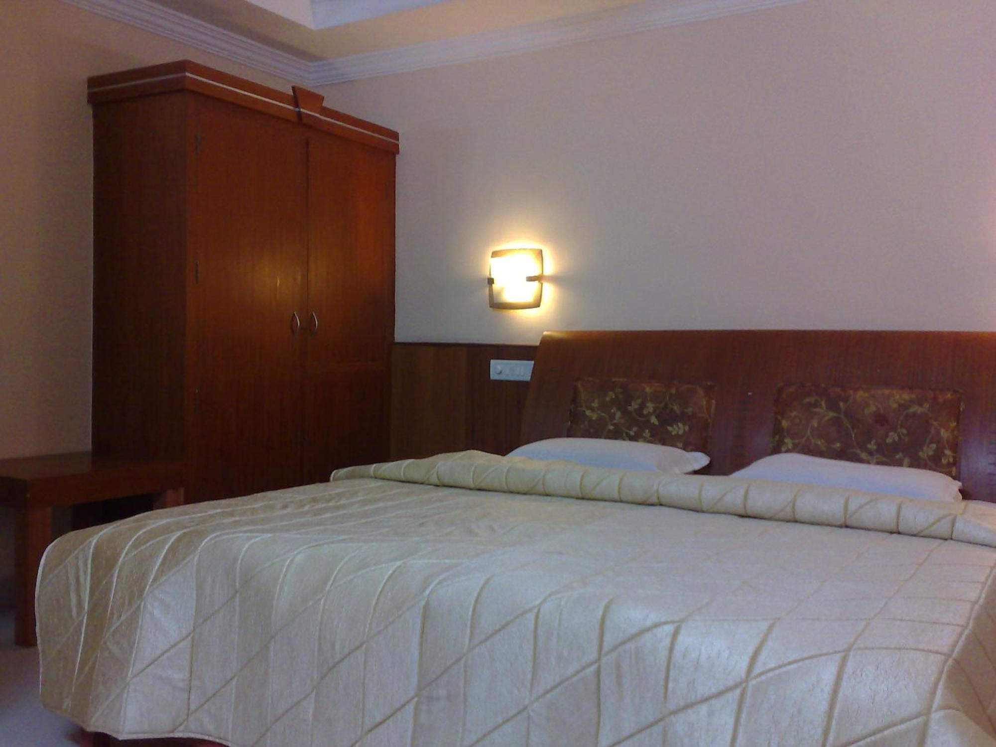 Kpm Regency Hotel ปาลักกัด ห้อง รูปภาพ